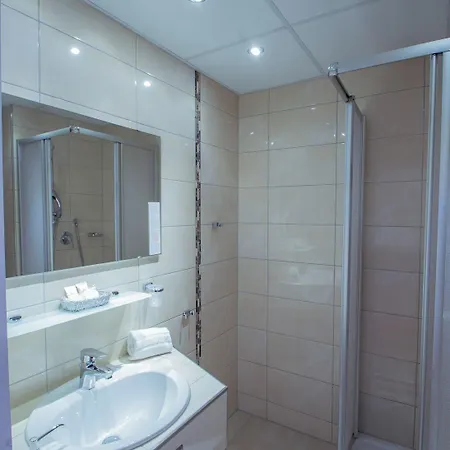 Hotel Caravelle Im Park