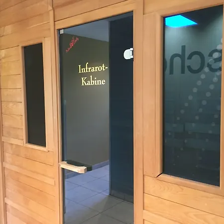 Caravelle Im Park Hotel