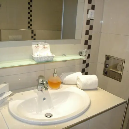 Hotel Caravelle Im Park