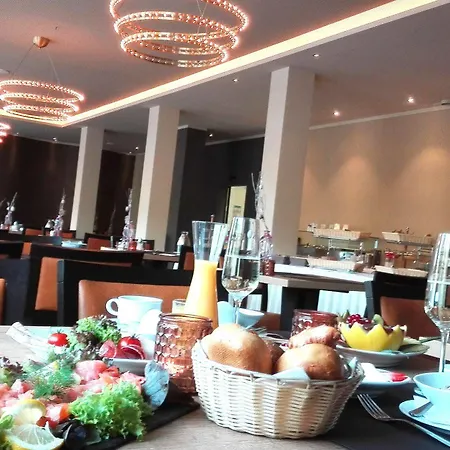 Hotel Caravelle Im Park 3*