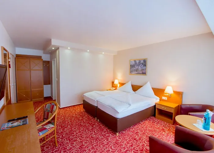 Caravelle Im Park Hotel