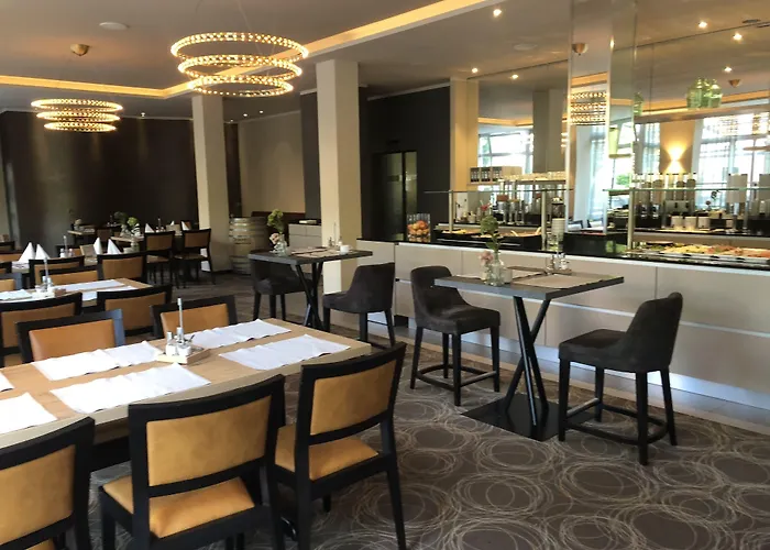 Caravelle Im Park 3*