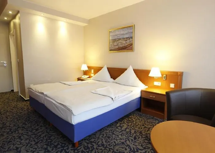 Otel Caravelle Im Park 3*