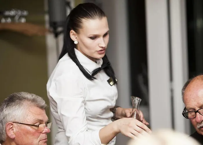 Hotel Caravelle Im Park 3*