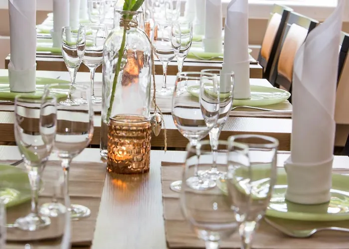 Caravelle Im Park Hotel